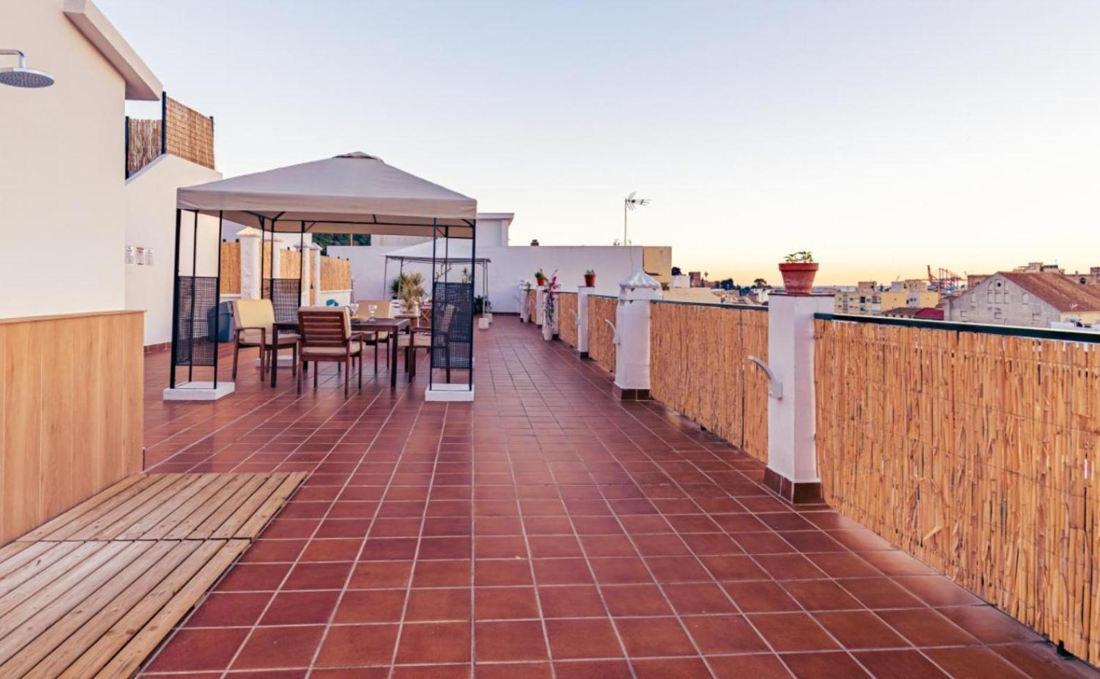 Ferienwohnung Apartamento Centrico La Merced 2 - Free Parking & Free Gym Málaga Exterior foto