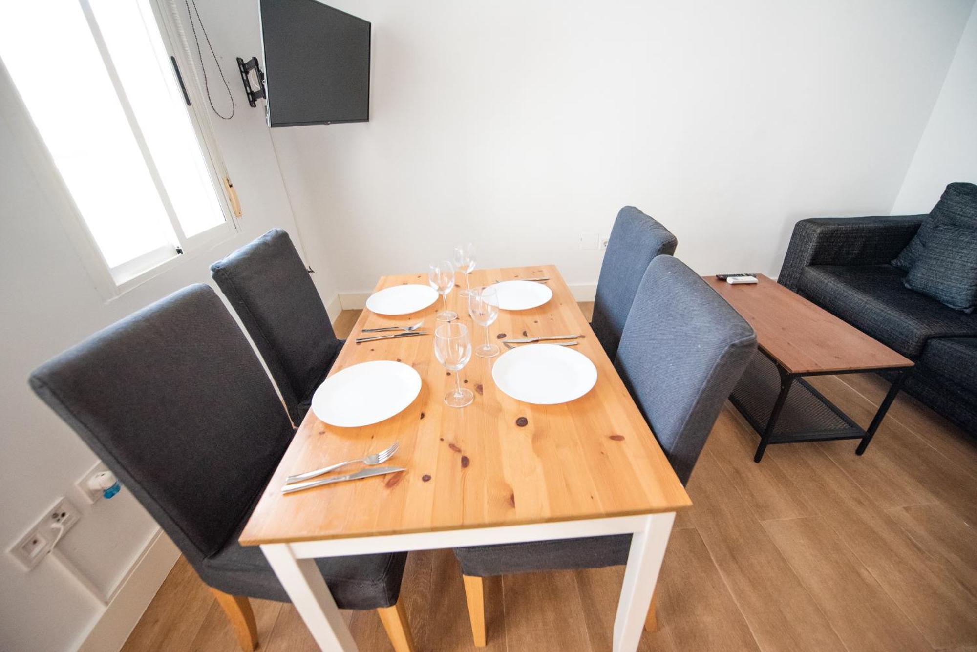 Ferienwohnung Apartamento Centrico La Merced 2 - Free Parking & Free Gym Málaga Exterior foto